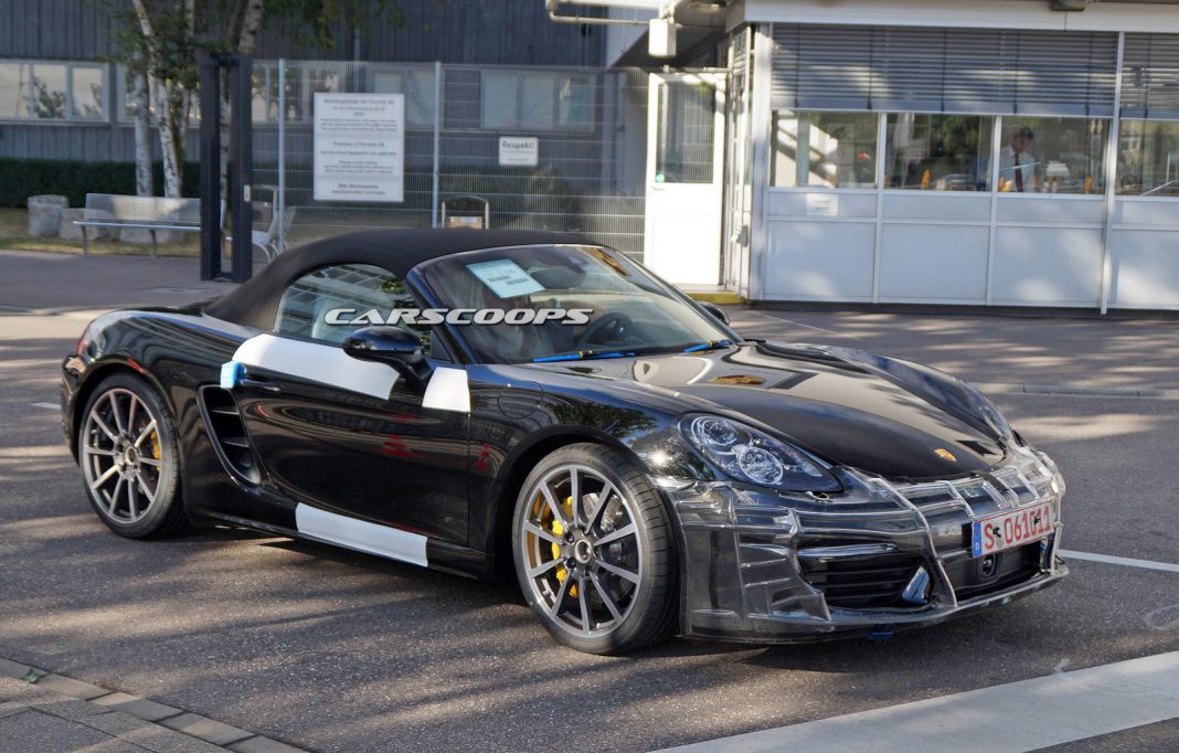 Facelifted Porsche Boxster spied testing