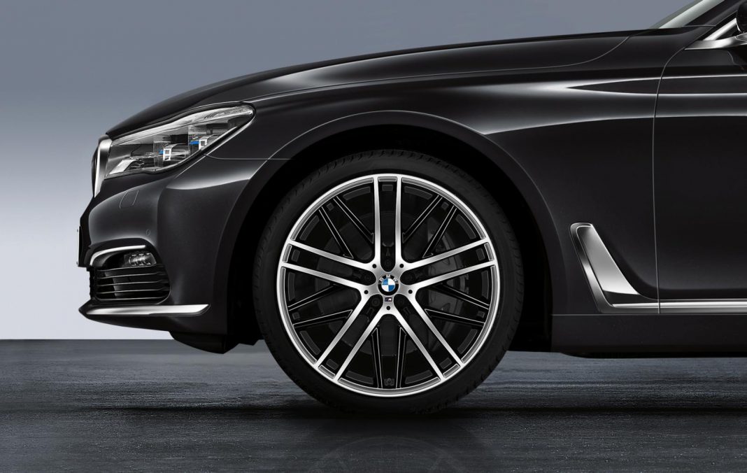 BMW M Performance 7-Series