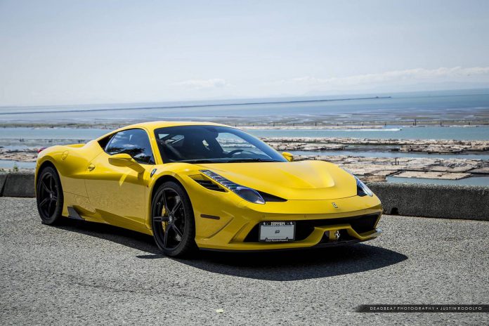 Yellow Ferrari 458 Speciale