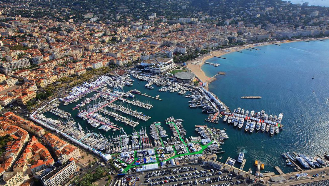 2015 Cannes Yachting Festival aerial view