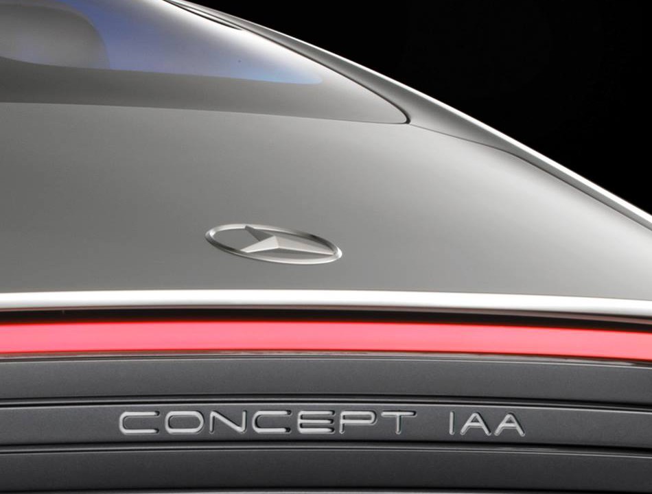 Mercedes-Benz IAA Concept teased