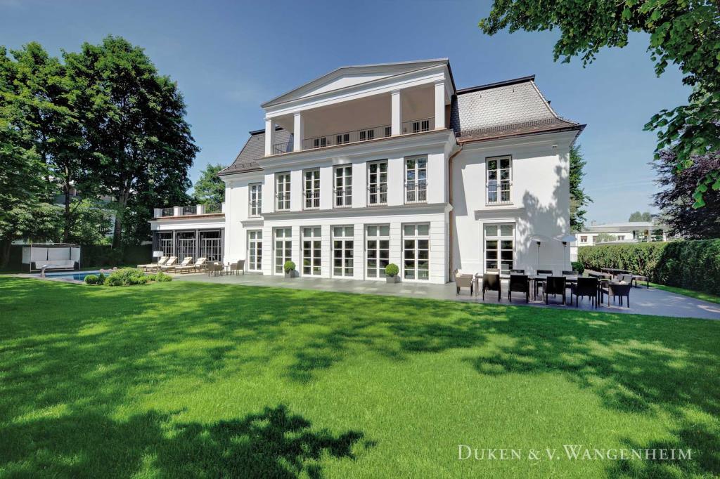 Luxurious Munich villa for sale