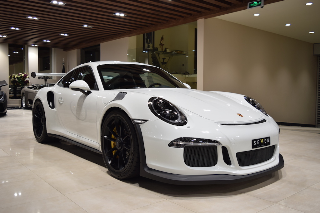 Saudi Dealer Lists Second 2016 Porsche 911 Gt3 Rs For Sale