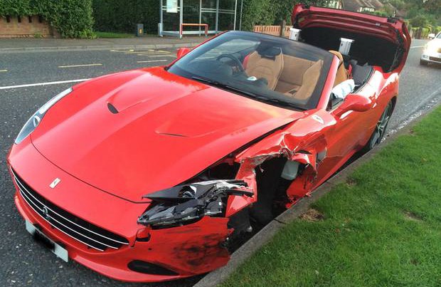 Ferrari California T crashes in Ireland