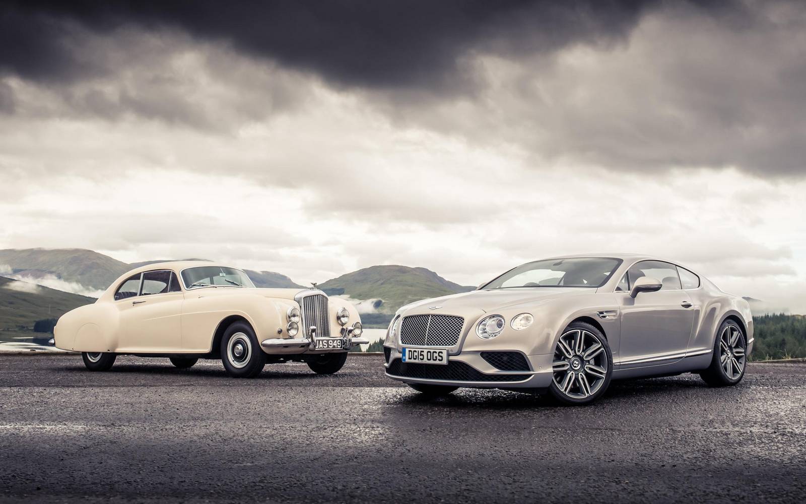 Bentley Continental GT and R-Type