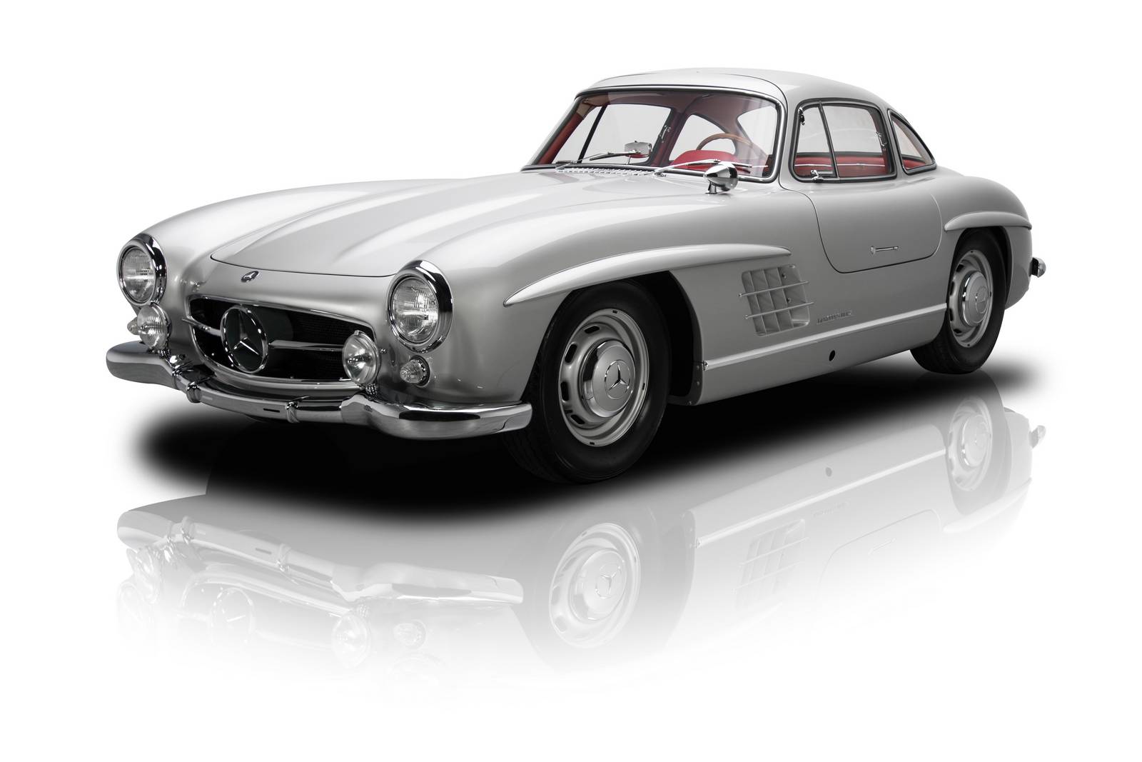 1954 Mercedes-Benz 300 SL Sells for a Staggering $1.9 ...