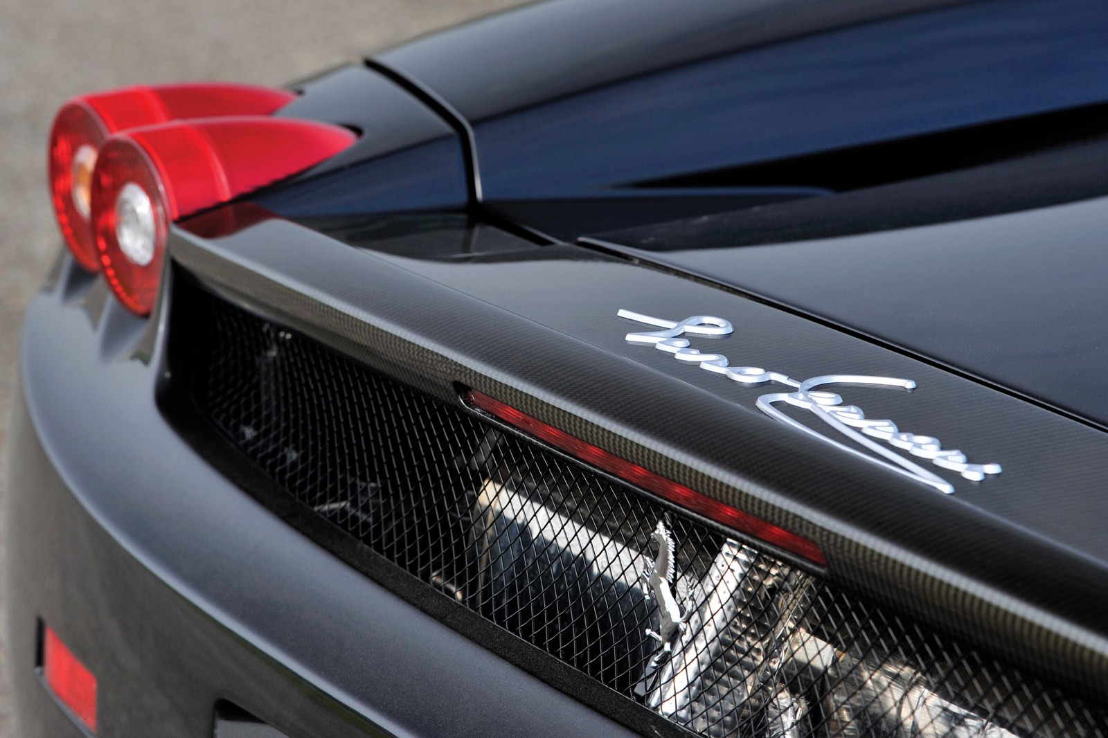 Ferrari Enzo Carbon Fibre Rear Spoiler