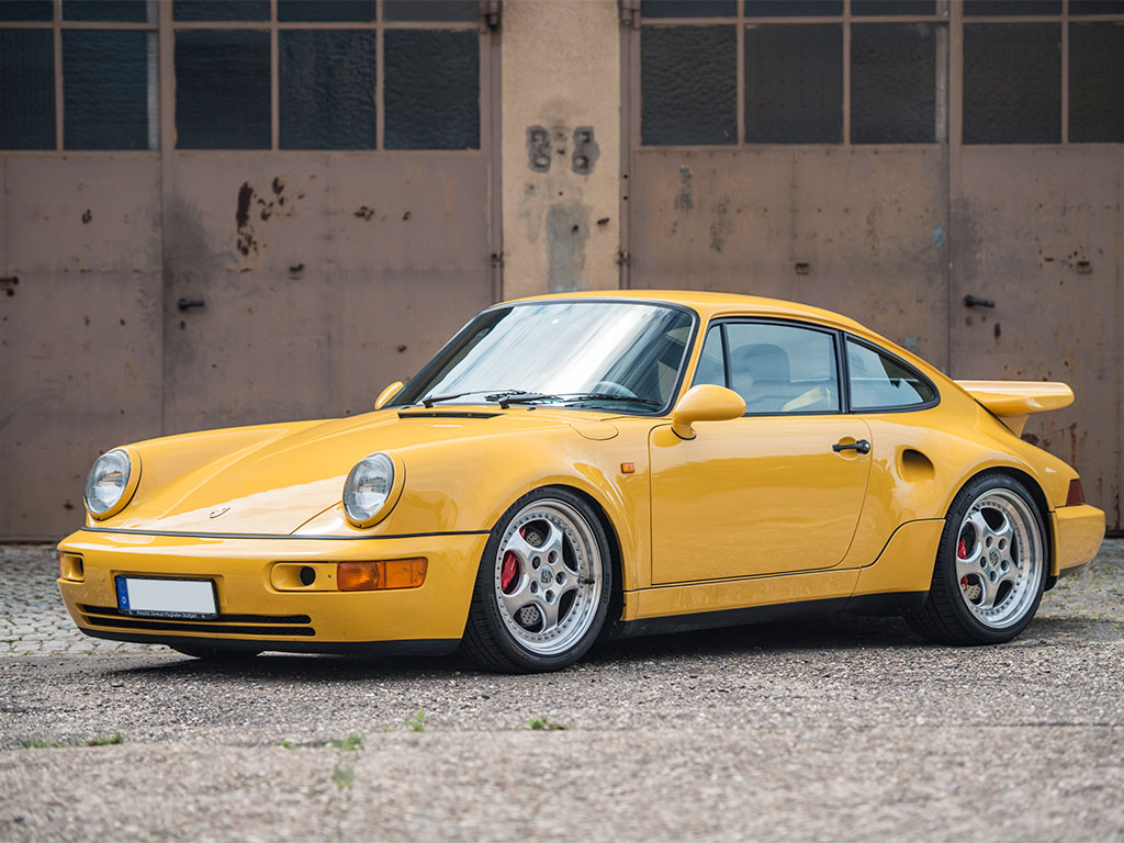 http://gtspirit.com/wp-content/uploads/2016/09/1993-Porsche-911-Turbo-S-Lightweight.jpg