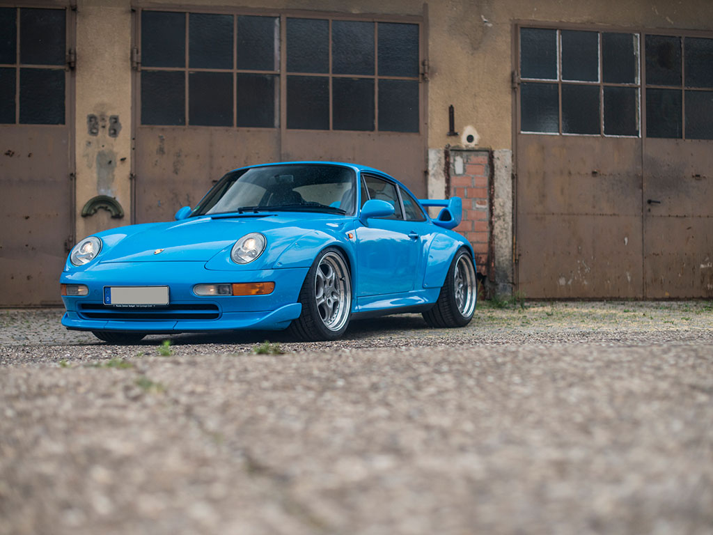 http://gtspirit.com/wp-content/uploads/2016/09/1995-Porsche-993-GT2-9.jpg