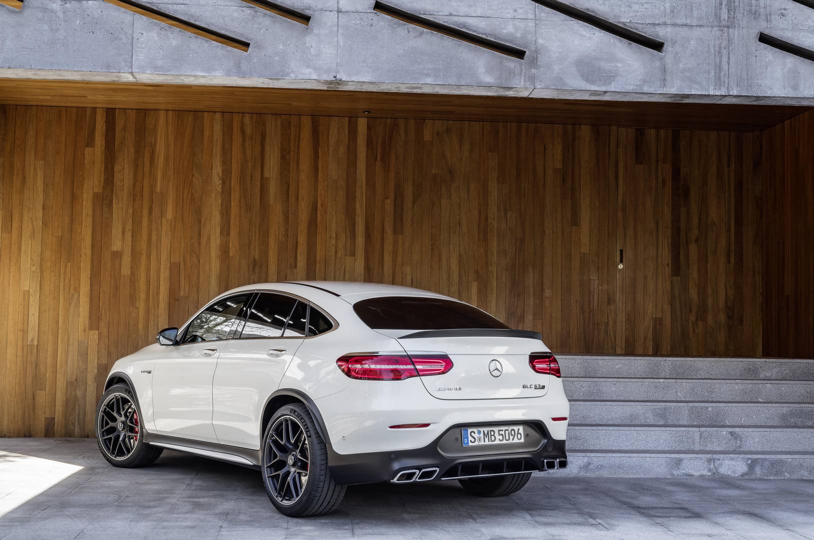 Official 2018 Mercedes Amg Glc 63 And Glc 63 Coupe Gtspirit