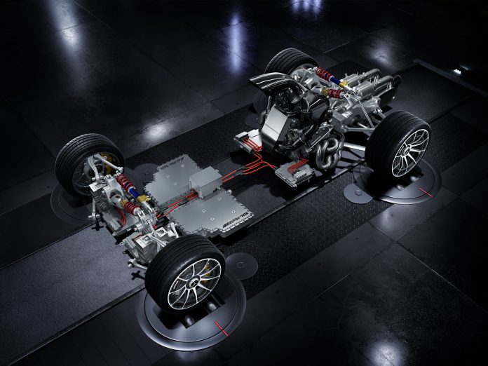Mercedes-AMG PROJECT ONE Hypercar Drivetrain