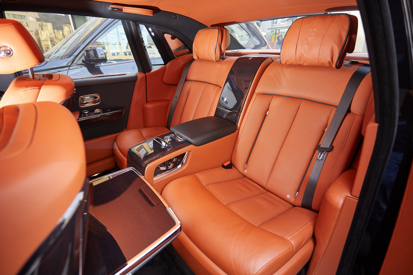 Rolls-Royce Phantom VIII Interior