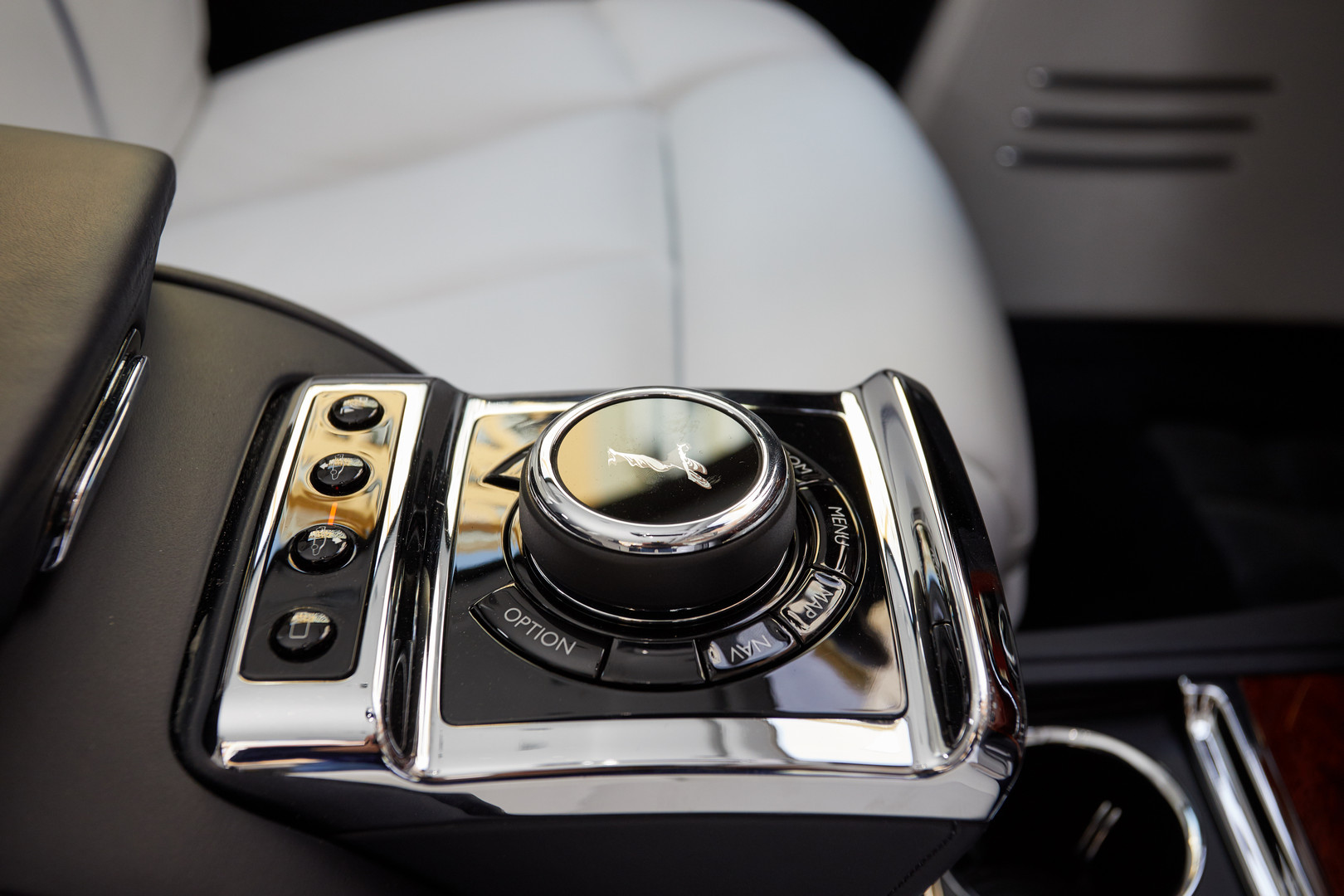 Rolls-Royce Phantom VIII Interior