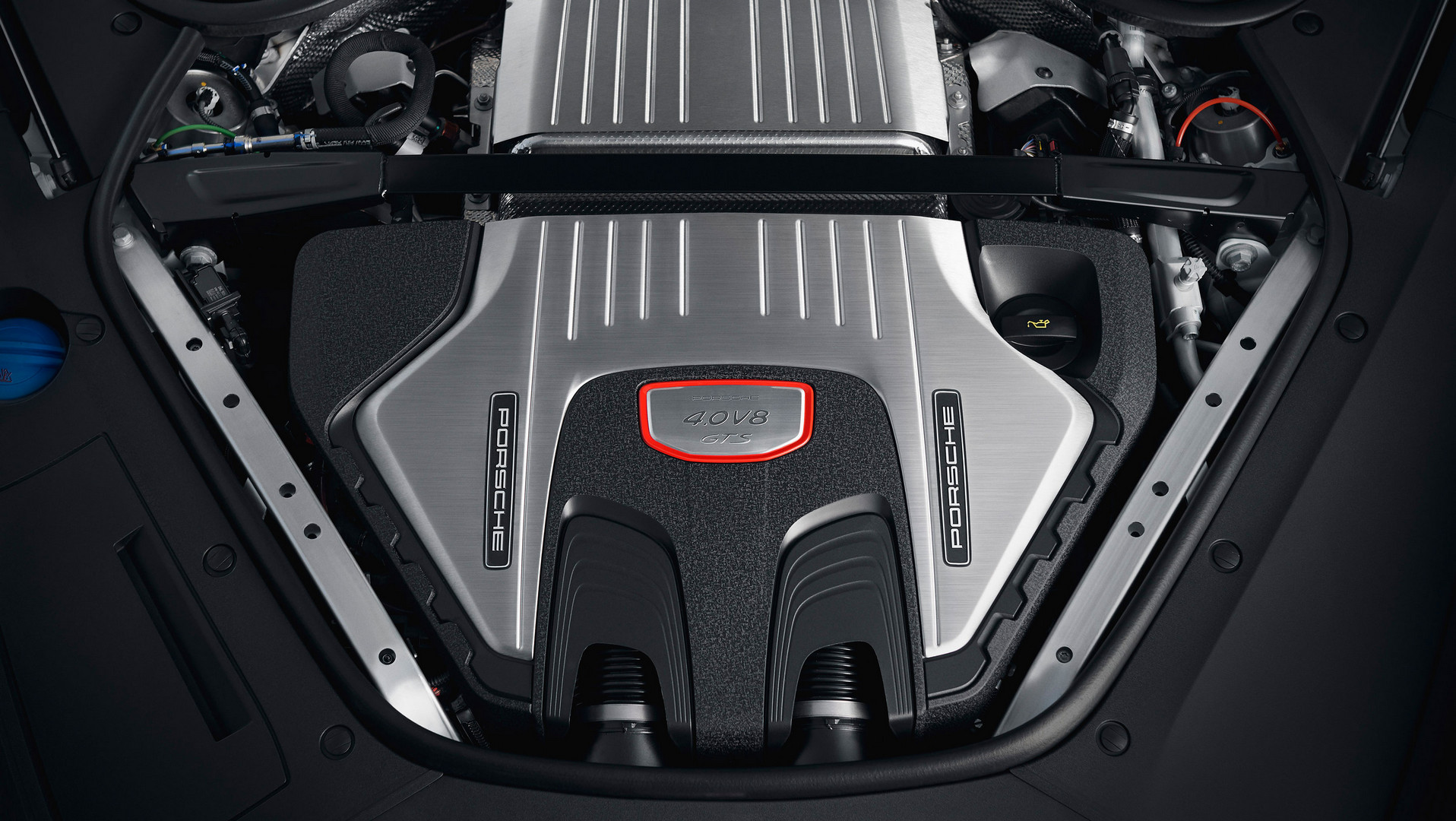 Porsche Panamera GTS Sport Turismo Engine