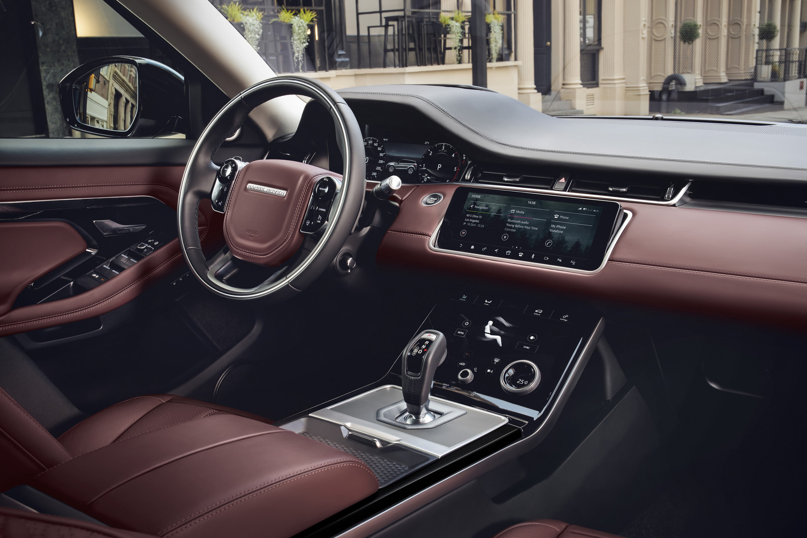 2019 Range Rover Evoque Interior