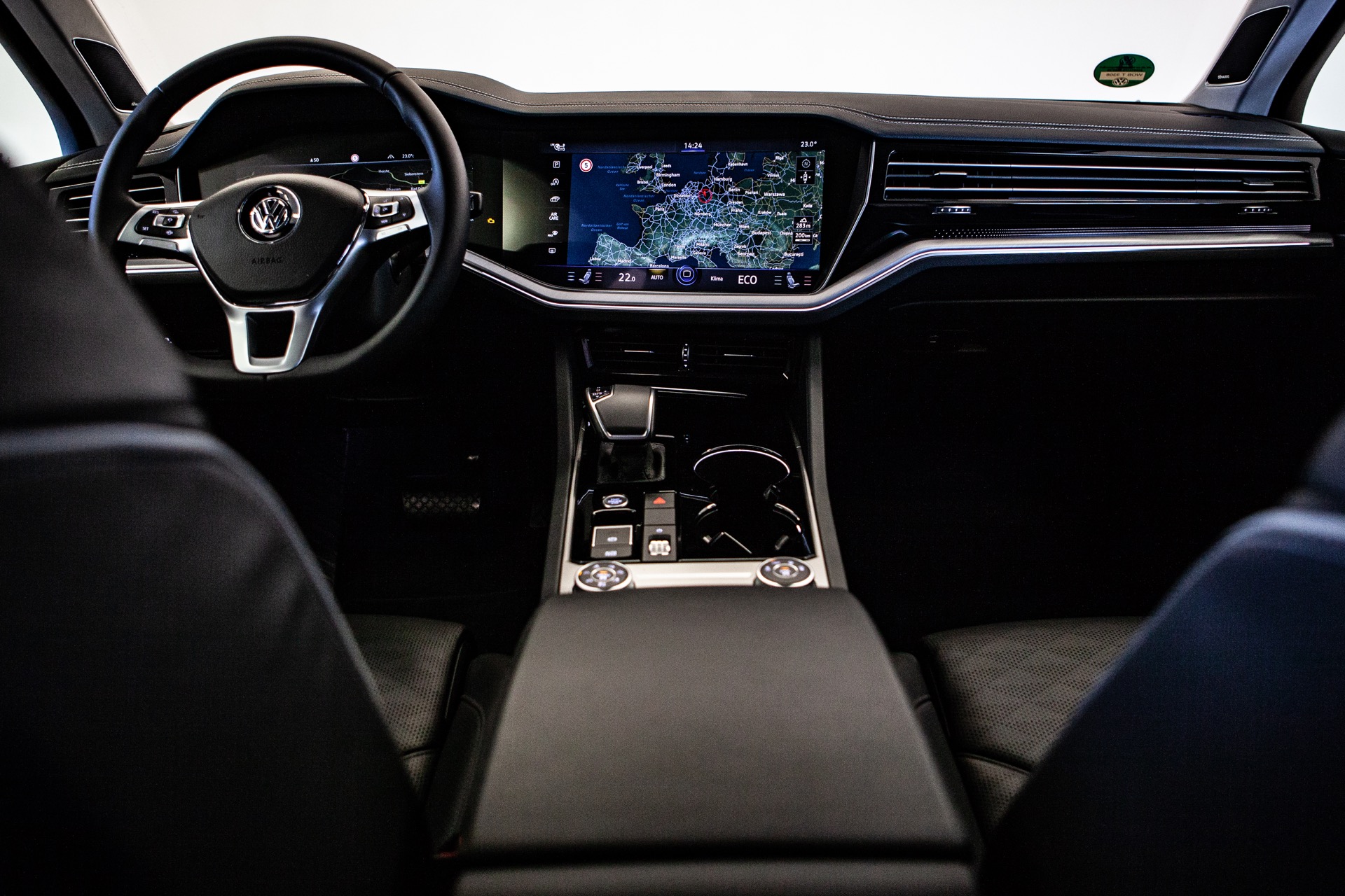 VW Touareg 2019 Interior