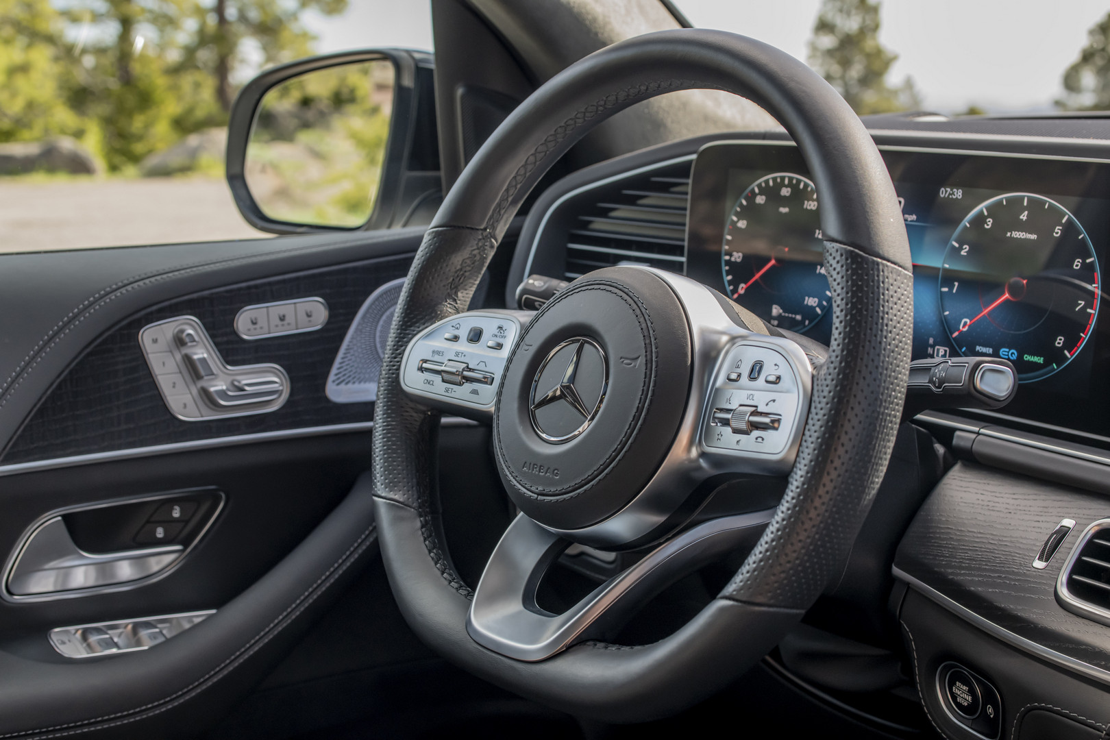 2020 Mercedes-Benz GLS Steering Wheel
