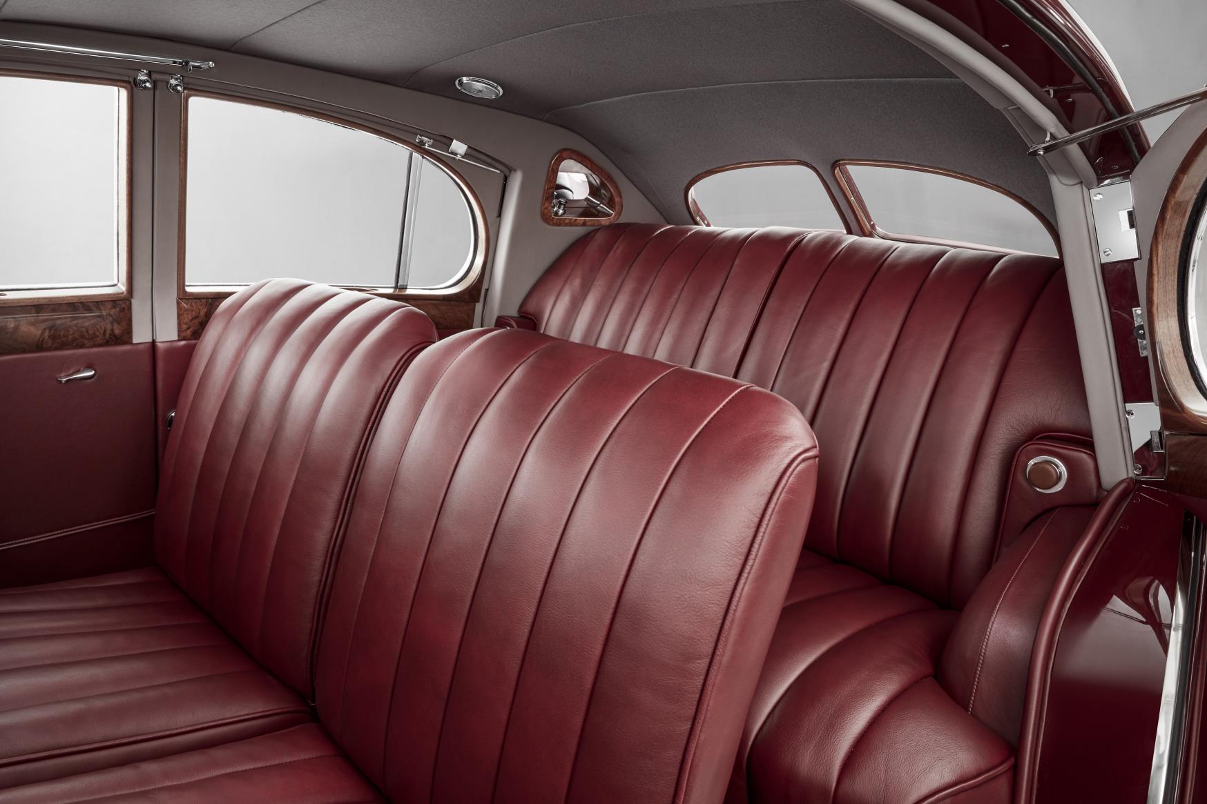 Bentley Corniche Seats