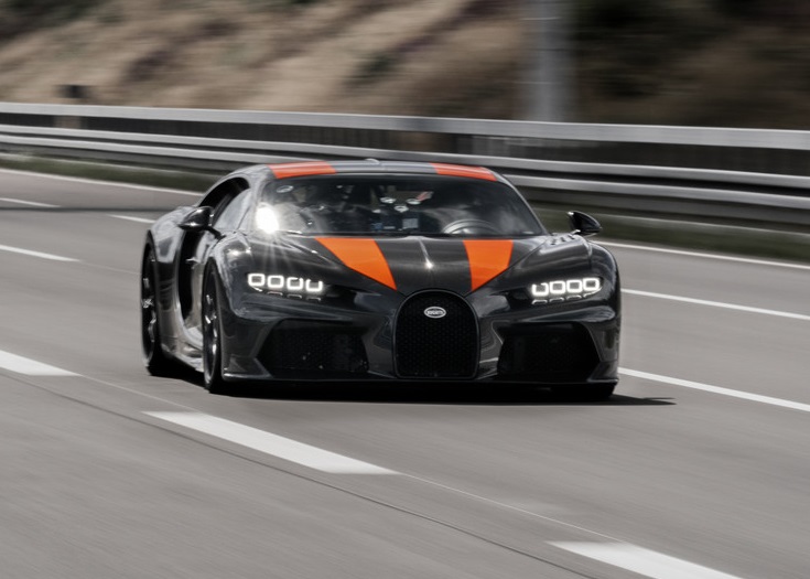 Bugatti Chiron Top Speed 300mph