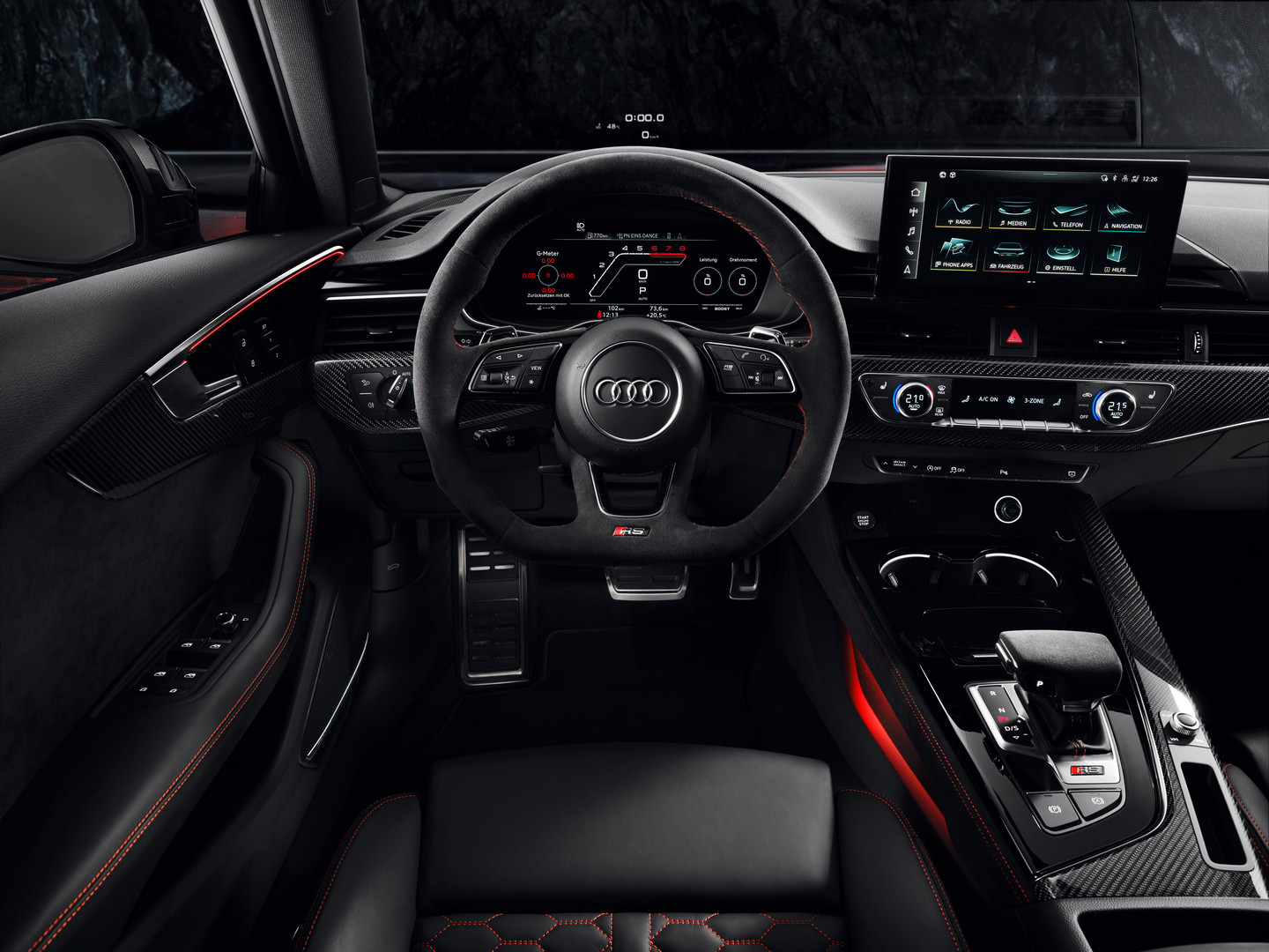 Audi RS4 Avant Interior