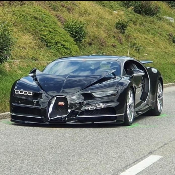 Crashed Bugatti Chiron