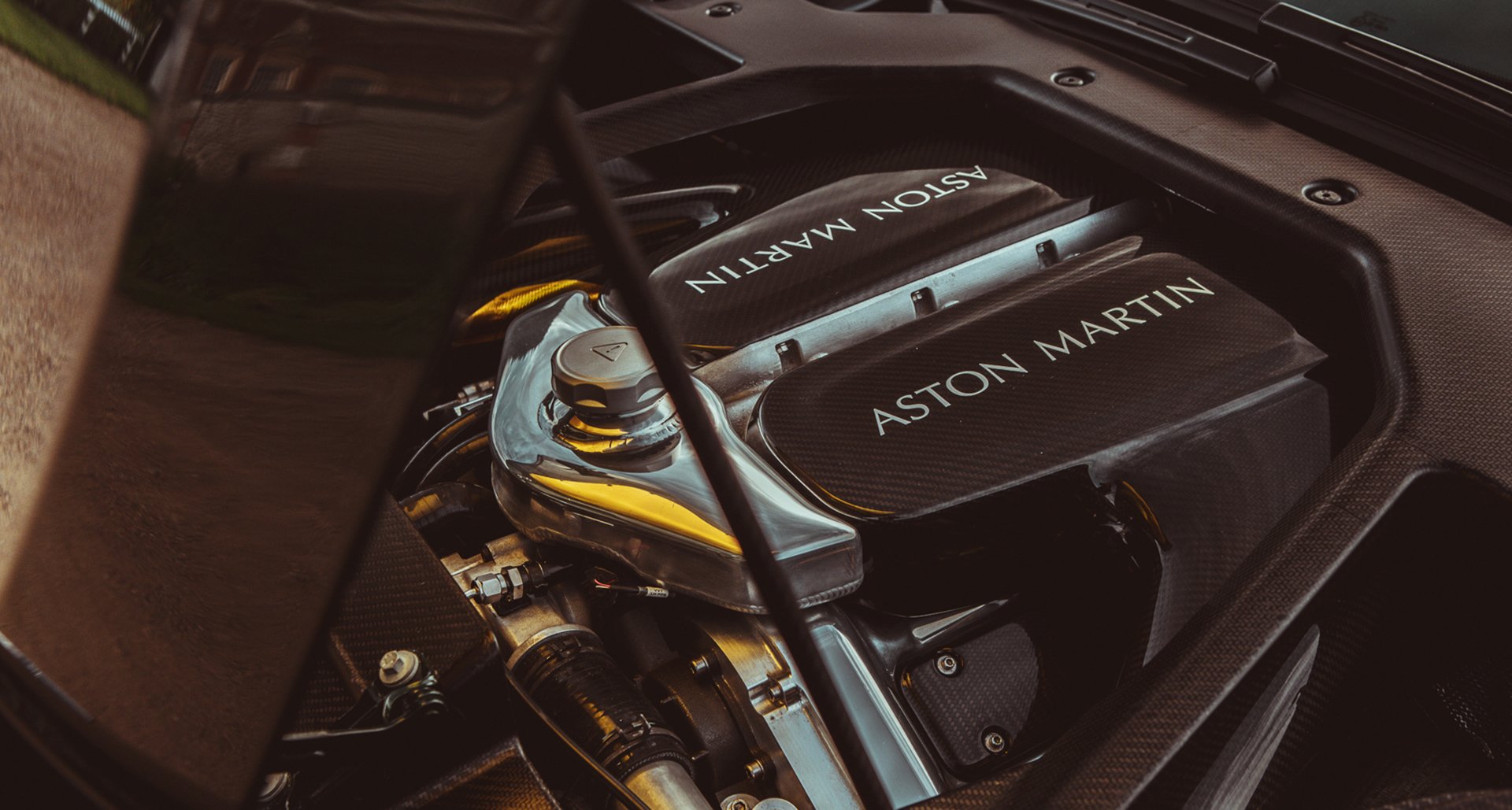 Aston Martin Victor Engine