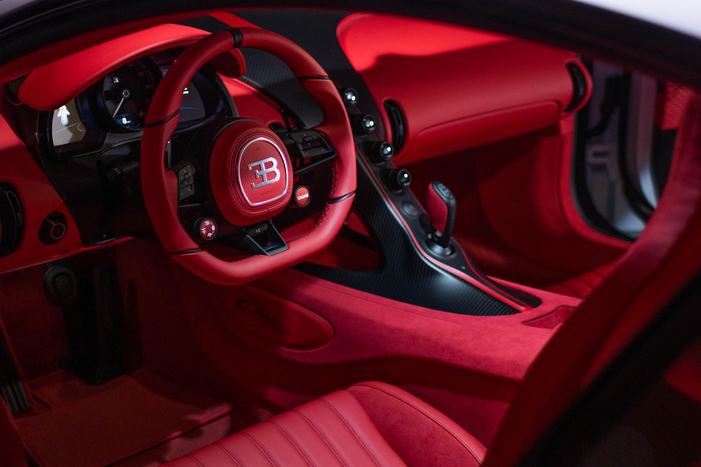 Bugatti Chiron Pur Sport interior