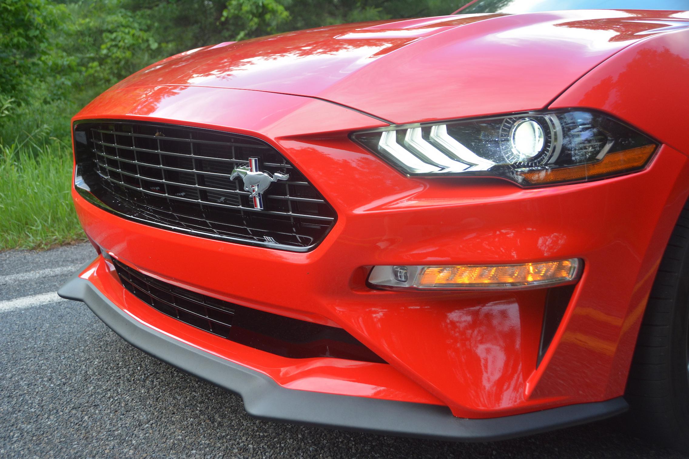 2021 Ford Mustang EcoBoost face