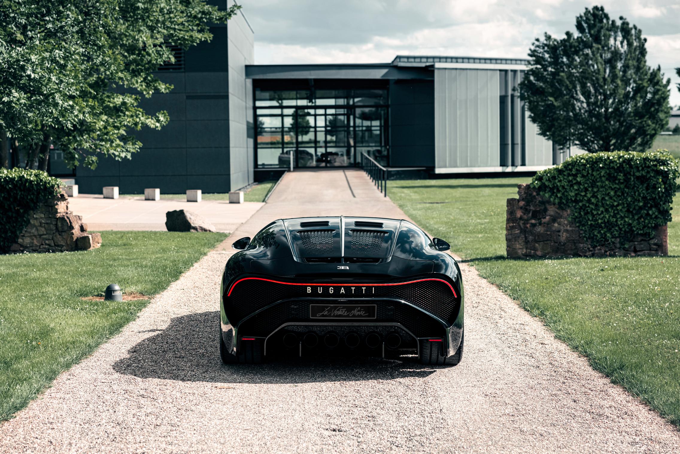 Bugatti La Voiture Noire rear