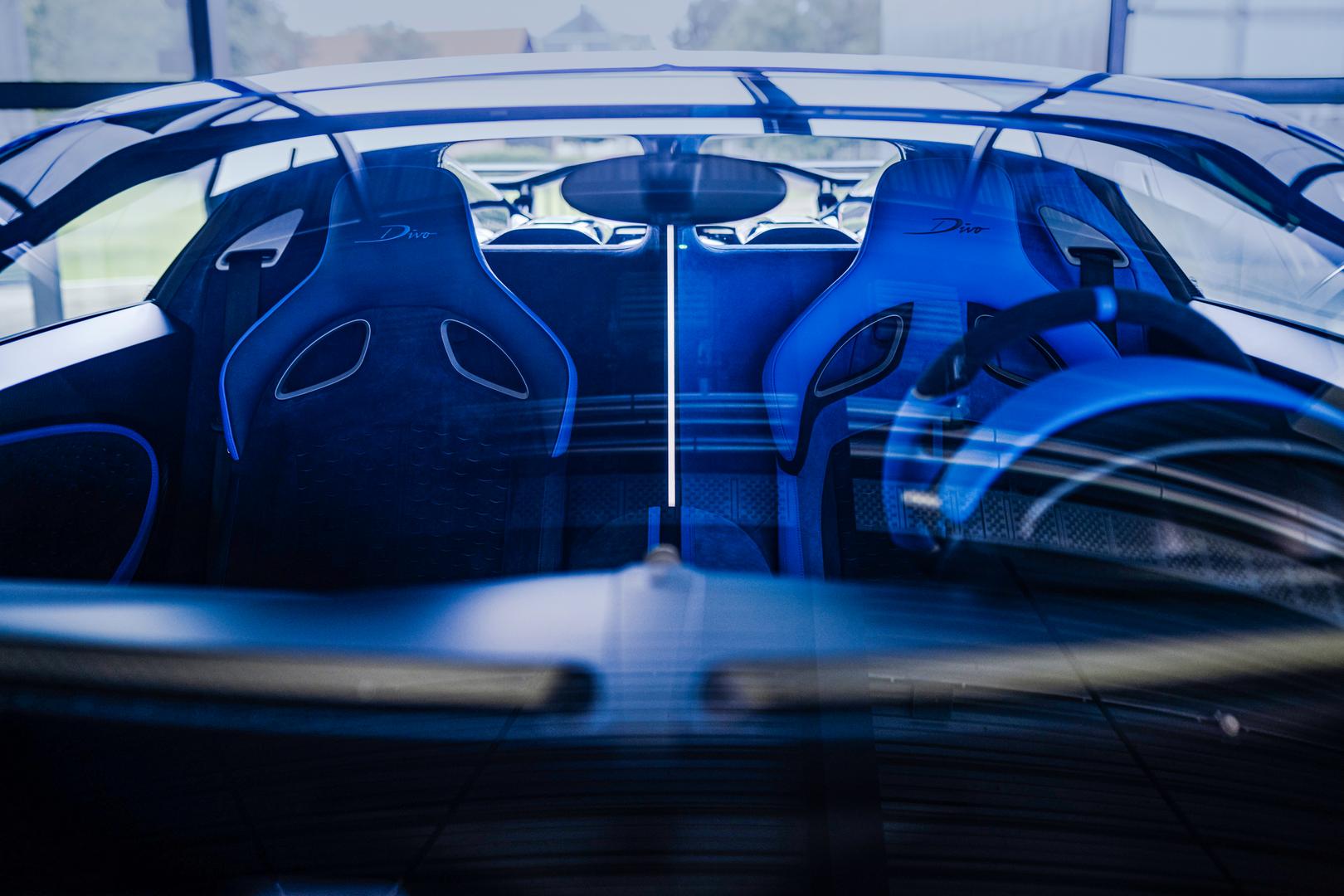Bugatti Divo seats