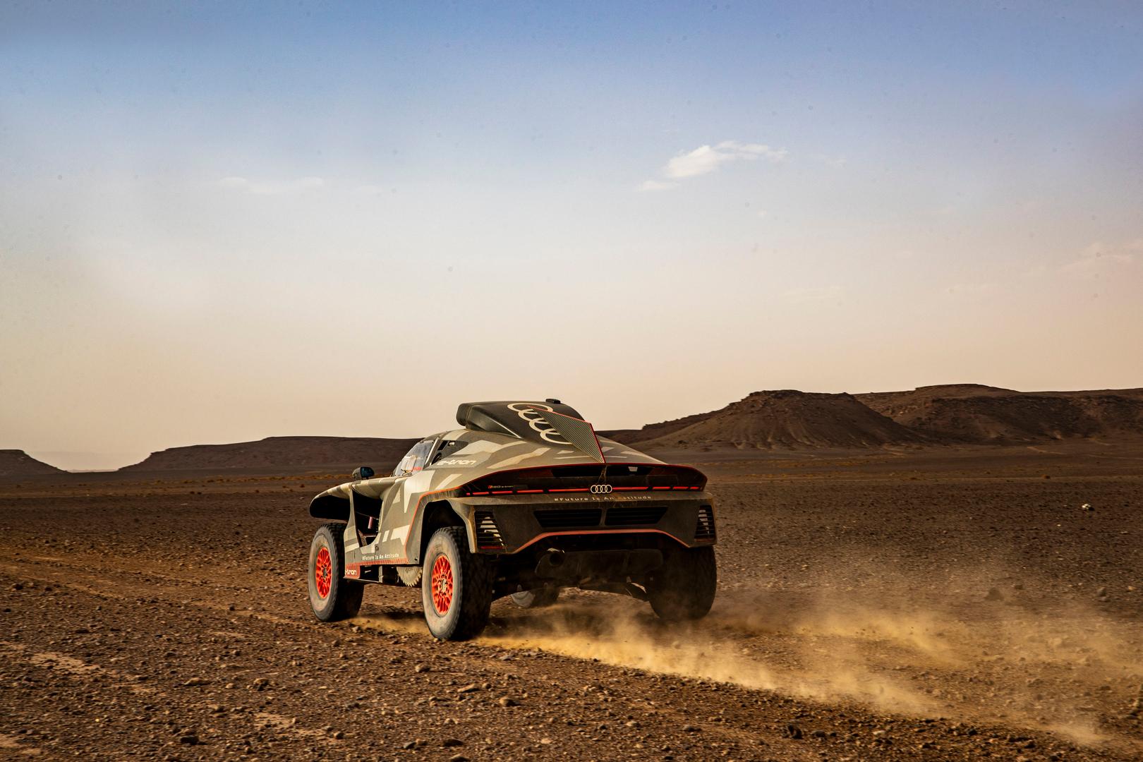 Audi RS Q e-tron rear