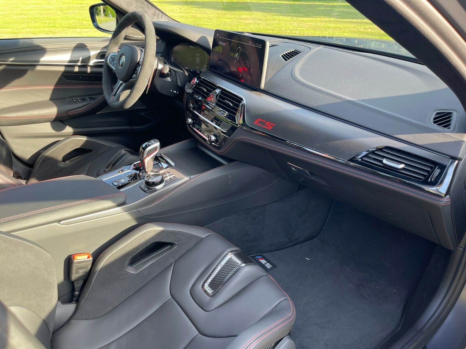 BMW M5 CS cockpit