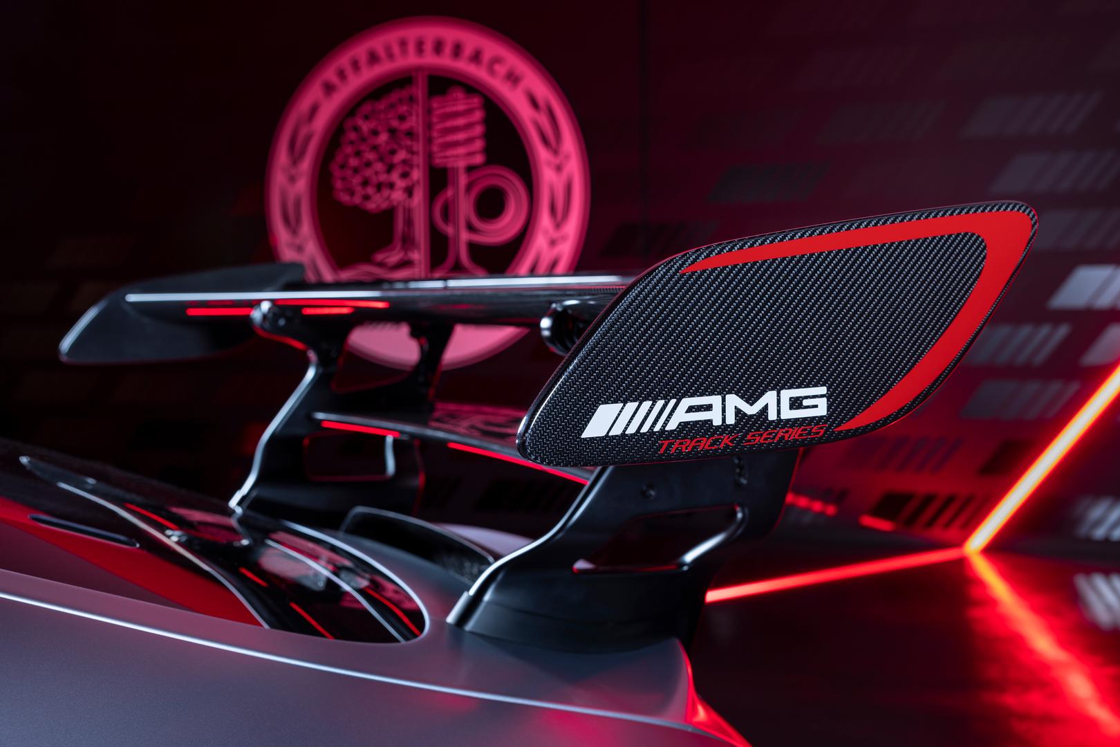 AMG Wing