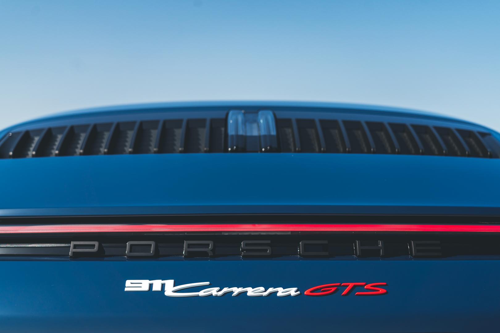Carrera GTS rear