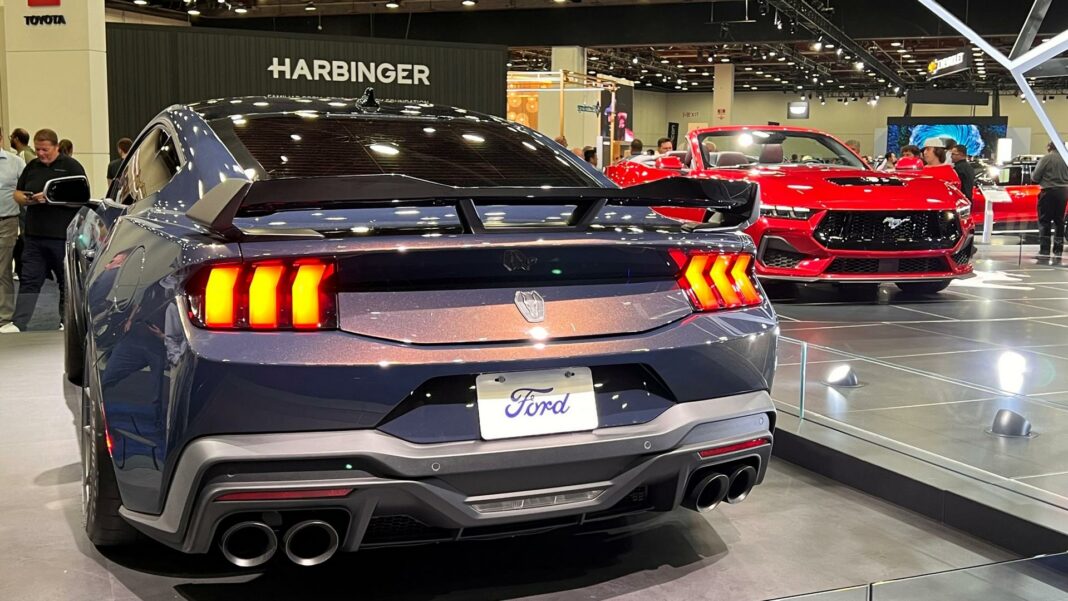 Gallery 2024 Ford Mustang Live at Detroit Auto Show 2022 GTspirit