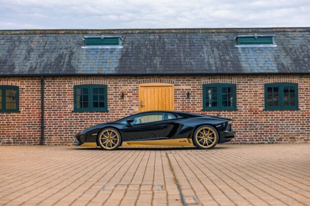 GTspirit Aventador Miura 3