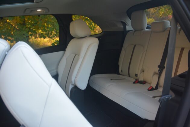 GTspirit MazdaCX90 24