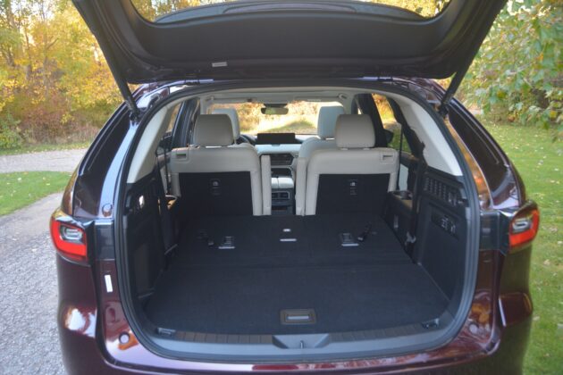 GTspirit MazdaCX90 26