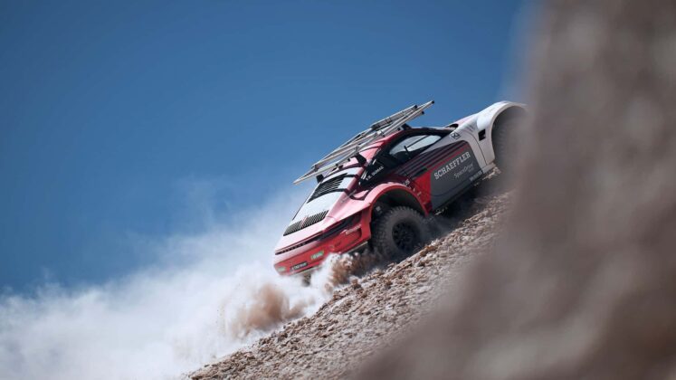 porsche 911 sets altitude world record 7