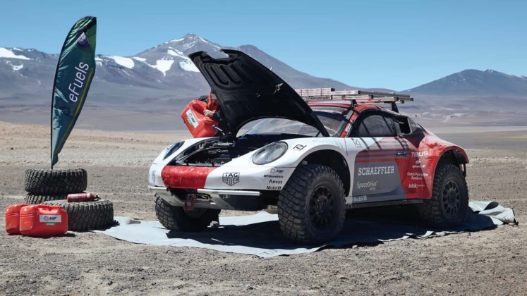 porsche 911 sets altitude world record