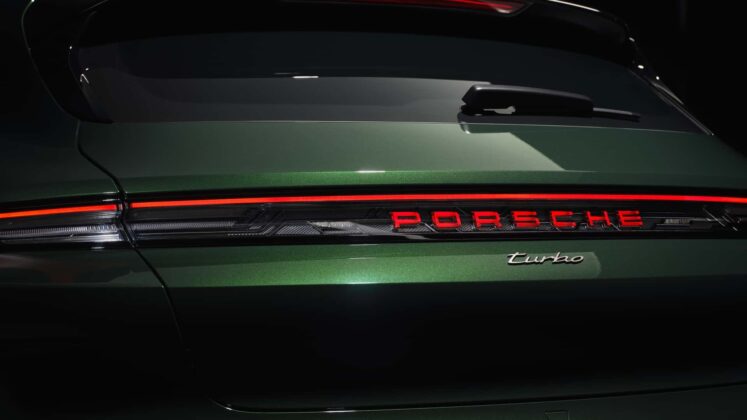 2025 porsche taycan 19