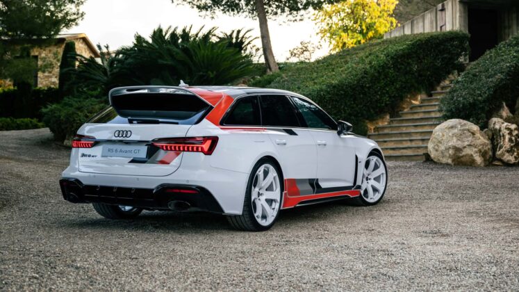 audi rs6 avant gt 31