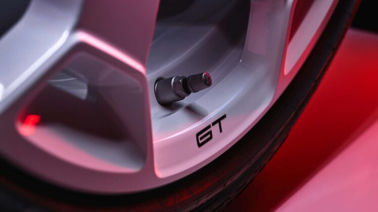 audi rs6 avant gt 53