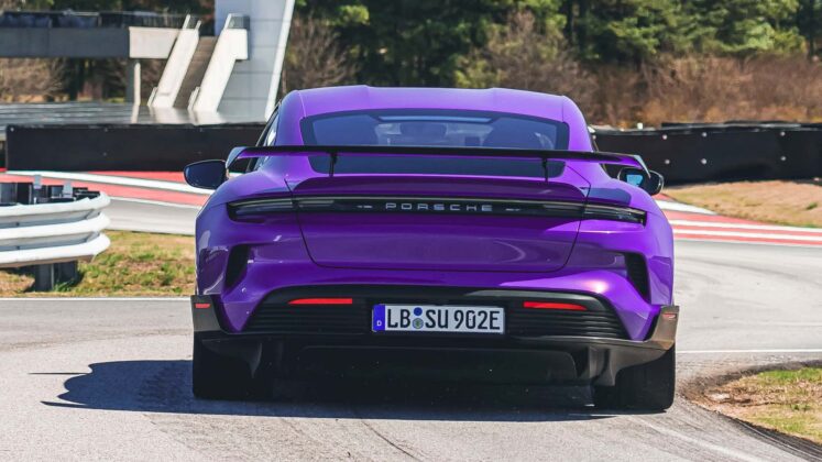 2025 porsche taycan turbo gt 21