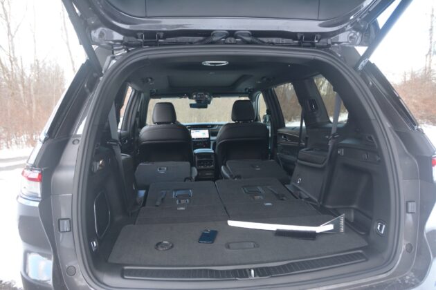 GTspirit JeepGC Interior 3