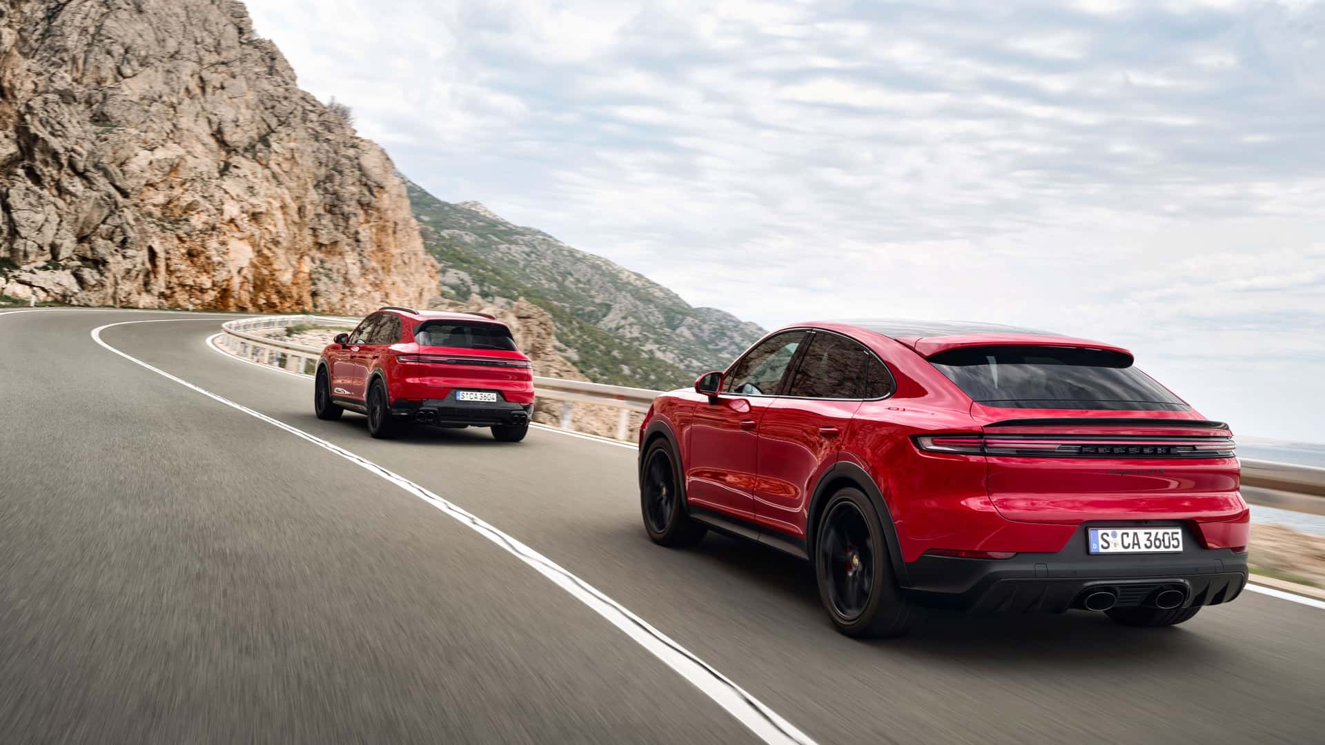 2025 Porsche Cayenne GTS Unleashes Enhanced Power & Precision