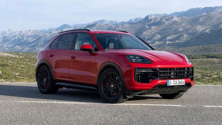 2025 porsche cayenne gts 5