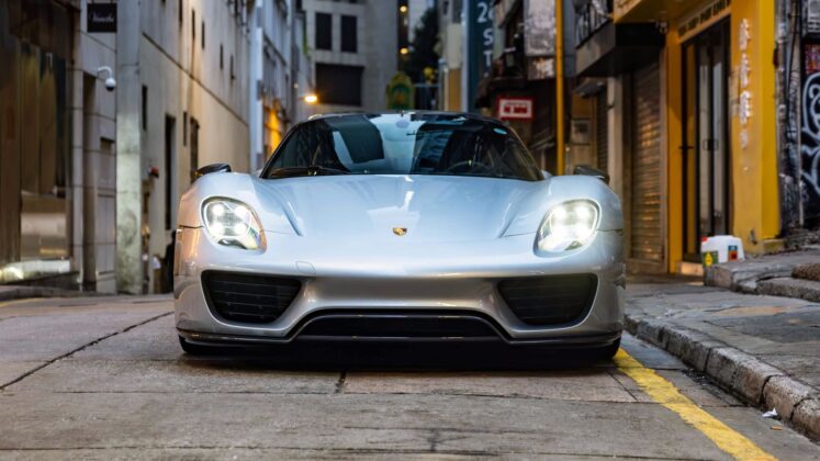 GTspirit 918 Auction 13