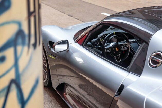 GTspirit 918 Auction 24