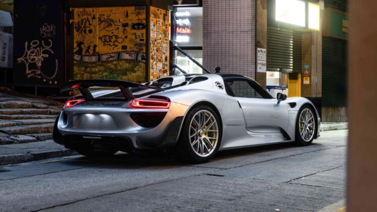 GTspirit 918 Auction 4